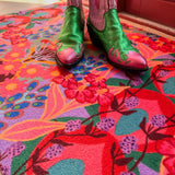 Op maat gemaakte droogloopmat Bold Retro Pink/Purple met roze, paarse, blauwe en groen retroprint – design deurmat voor binnen van Studio LilaLin