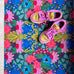 Op maat gemaakte droogloopmat Joyful Flower in groen met speelse bloemenprint – vrolijke design deurmat voor binnen van Studio LilaLine