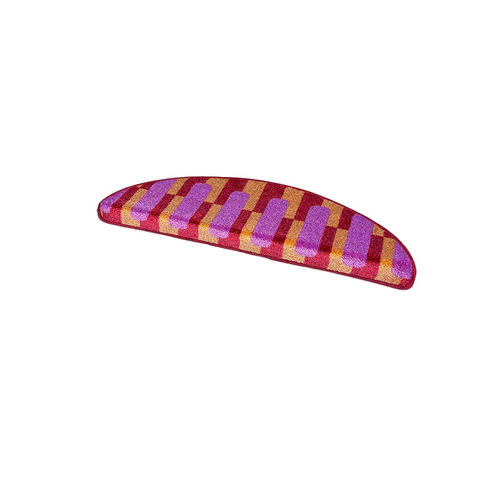 Graphic Oval design trapmat in paars rood groen  kleuren met grafisch patroon