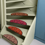 Panther design trapmatten met grafische panterprint in meerdere kleuren