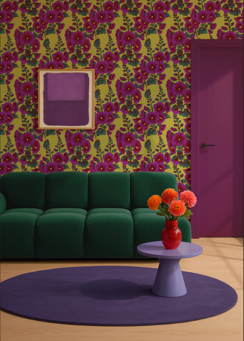 tokroos behang met roze bloemen op een warme okergele achtergrond. Een zachte, frisse print met een voorjaarsgevoel en geveltuintjesfeer.