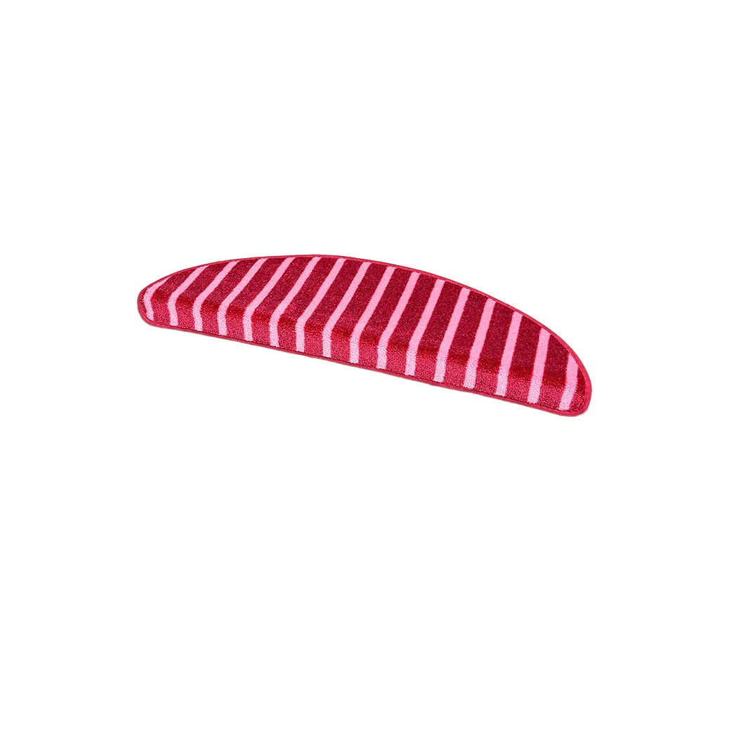 Stripe design trapmat in rood met grafisch streep patroon