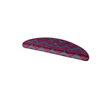Design trapmat met zigzag patroon in netrol met rode  kleur